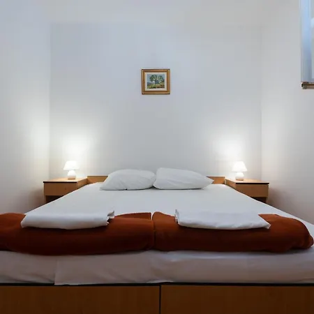 Apartman Four Olives *